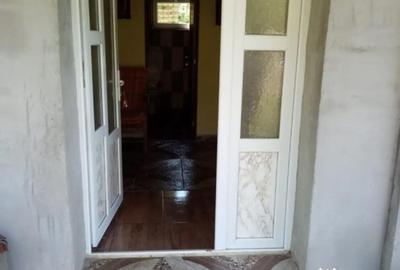 Casă cu 2 camere cu Teren 1600 Mp în Central - 5