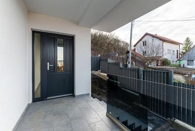 0% comision Case noi materiale de calitate zona Planoare-Bonas, Dezmir - 21