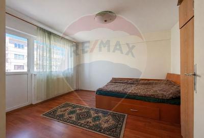 Apartament cu 2 camere decomandat, mobilat în Central - 1