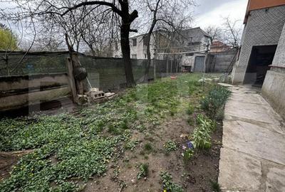 Apartament cu 2 camere semidecomandat, mobilat în Carpați 1