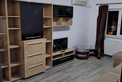 Proprietar - Apartament 3 camere decomandat, centrala, clima, zona Aradului - Piata Verde Proprietar - Apartament 3 camere decomandat, centrala, clima, zona Aradului - Piata Verde - 3