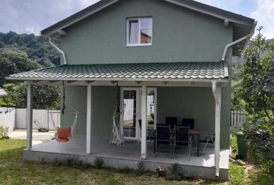 Casă individuală cu 3 camere cu Teren 165 Mp în Sasca Montană - 2