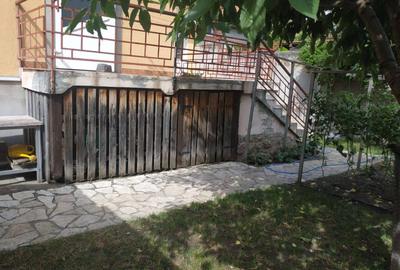 Casa centrala singur in curte - 6
