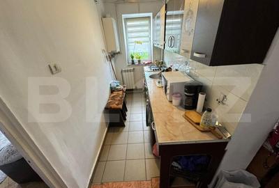 Apartament 2 camere, decomandat, cartier 9 Mai - 3