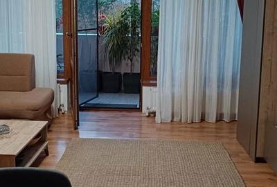 Apartament cu 3 camere decomandat în Central - 4