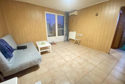 Apartament cu 2 camere semidecomandat în Unirii - 2