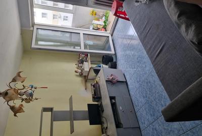 Inchiriez apartament 2 camere - 2