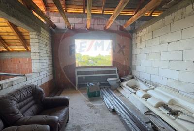 VILĂ IMPRESIONANTĂ DE VÂNZARE – BUGHEA DE SUS, ARGES - 27