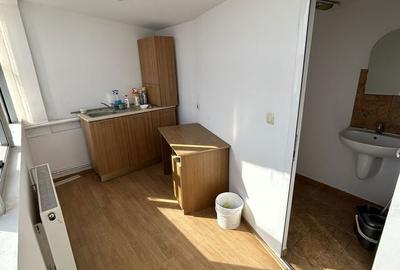 Spațiu comercial, de 93 mp, în Exterior Vest - 2