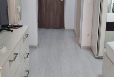 Garsonieră semidecomandată în Titan - 12