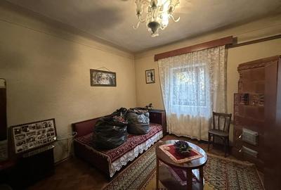 Casă cu 4 camere cu Teren 1266 Mp în Strejnicu - 4