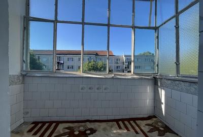 Apartament cu 2 camere decomandat, zona Lipovei - 12