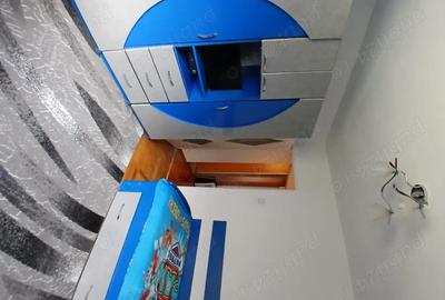 Apartament cu 2 camere decomandat în Petrila - 3