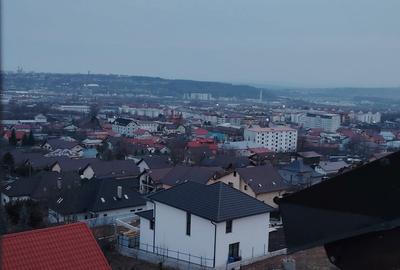 Apartament cu 2 camere decomandat în Burdujeni