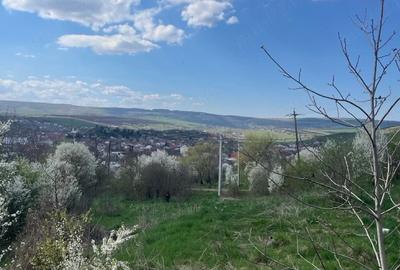Teren de 3540 mp, în Central - 3