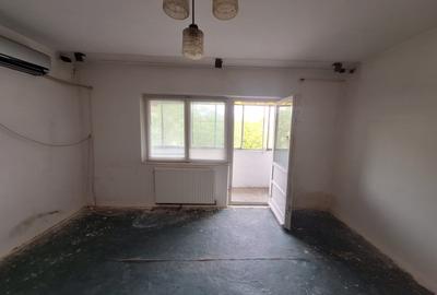 Apartament cu 2 camere semidecomandat în Aradului - 2