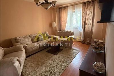 Apartament cu 4 camere decomandat în Dristor - 2