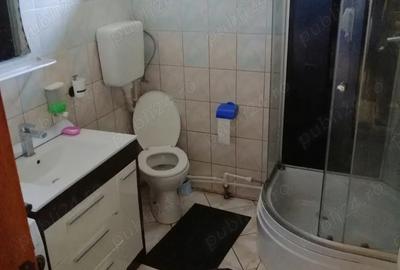 Casă cu 5 camere cu Teren 1000 Mp în Slănic