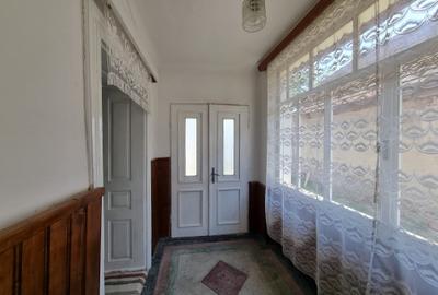 Casa 3 camere libera la vanzare TARLUNGENI - 11