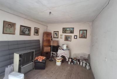 Apartament la casa 2 camere pivnita parcare zona Terezian - 11