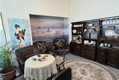 Inchiriere Apartament in Vila, 73 mp si curte de 266 mp