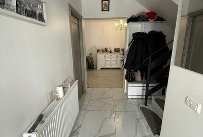 Casă cu 4 camere cu Teren 200 Mp în Ipotești - 5