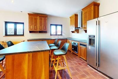 Casa de vacanta | Pensiune | Bran-Sohodol | 1372 mp teren | Priveliste - 5