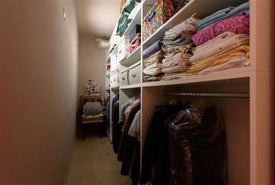 Resedinta cu:foisor,2 garaje, crama tip restaurant+garsoniera lux ... - 38