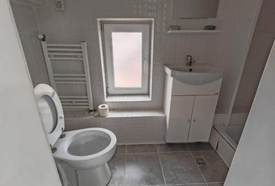 Casă cu 5 camere cu Teren 191 Mp în Central - 7