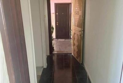 Apartament cu 2 camere semidecomandat în 14 Mai - 11