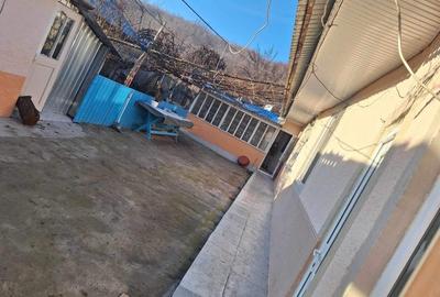 Casă individuală cu 3 camere cu Teren 95 Mp în Horga - 8