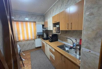 Inchiriez apt 2 camere decomandat Buzau - 2