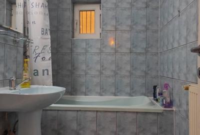 Apartament cu 3 camere decomandat în Zamfirescu - 12