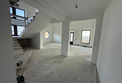CASA P+E LA STADIU DE FINISAJE,  STR. CUZA VODA,  ZONA PETRESTI - 13