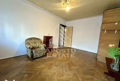 Garsonieră decomandată în Șagului