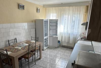 Apartament cu 2 camere semidecomandat în Nufărul