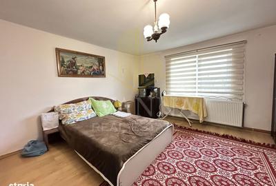Casă cu 4 camere cu Teren 1338 Mp în Central - 11