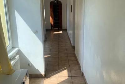 Casa individuala, 130 mp, mobilata partial, cu parcare in Someseni - 2
