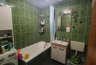 Apartament cu 3 camere decomandat, mobilat în Giulești Sârbi - 9