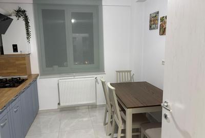 Apartament cu 2 camere decomandat în Central - 2