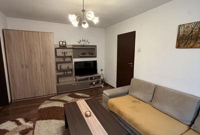 Apartament cu 2 camere semidecomandat în Central - 2