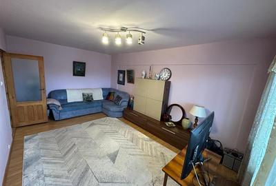 Apartament cu 4 camere decomandat în Cug - 1