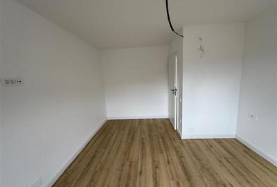 Casă individuală cu 4 camere cu Canalizare în Florești - 13