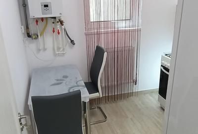 Apartament cu 2 camere decomandat, mobilat în Tomis Plus - 10