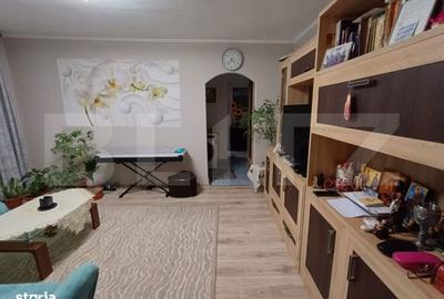 Apartament cu 3 camere semidecomandat în Central