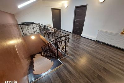 Casă cu 5 camere cu Teren 743 Mp în Central - 16