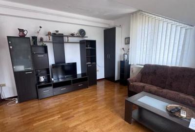 Apartament cu 3 camere decomandat în Rădăuți - 1