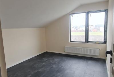 Casă cu 4 camere cu Teren 380 Mp în Berceni - 10