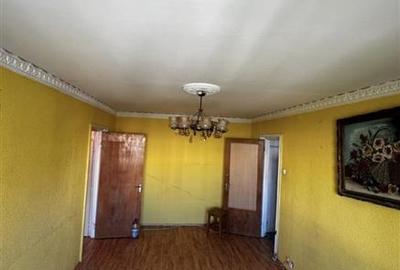 Vanzare Apartament 3 Camere Semidecomandat Piata Sudului-Tulnici - 7
