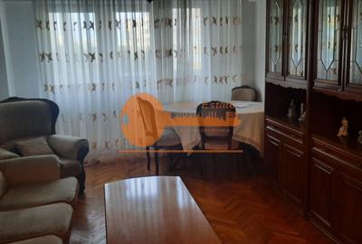 Apartament cu 5 camere decomandat, mobilat în Chișinau
